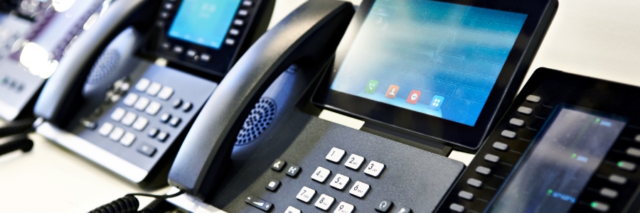 Everything you need to know about VoIP softphones and hardphones